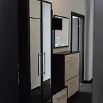 Hotel & Rakhiv