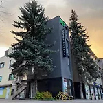 & Рахов