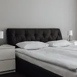 & Отель Рахов
