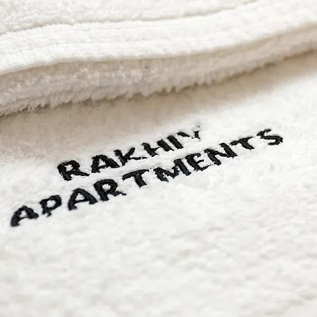 Hotel & Rakhiv