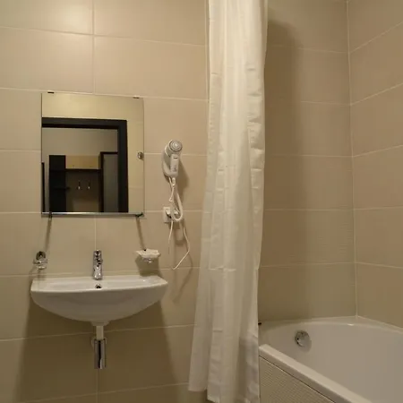Hotel & *